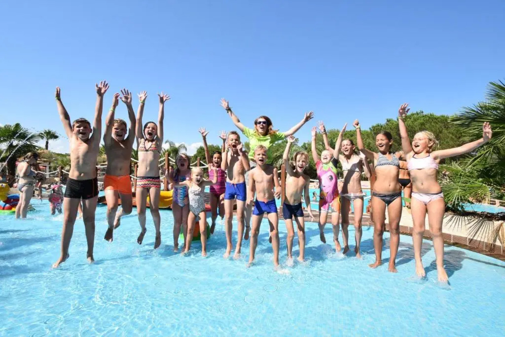 Luxe chalet voor 5 personen op Camping Leï Suves - JoyCasa