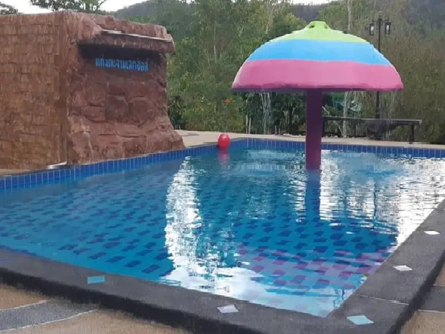 Kaengkachan Lake Hill Resort