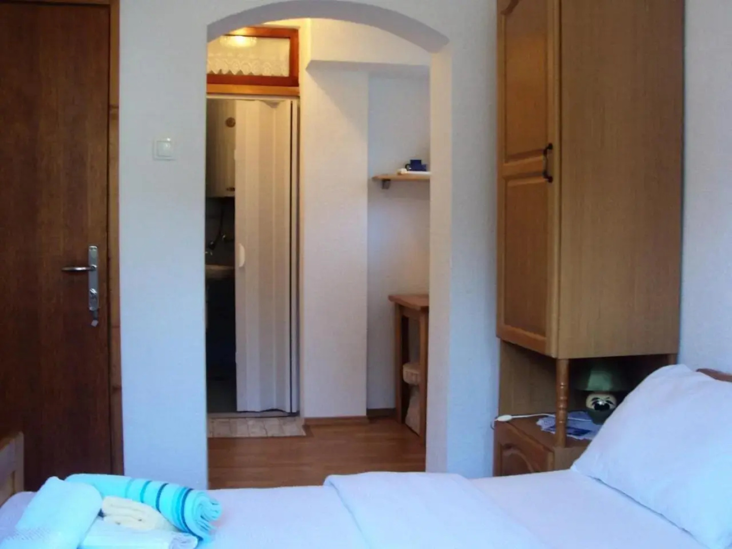 PLITVICE LAKES KONAK Daic