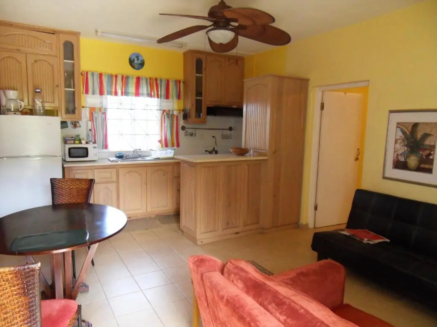 Club Caribbean Court Apartments