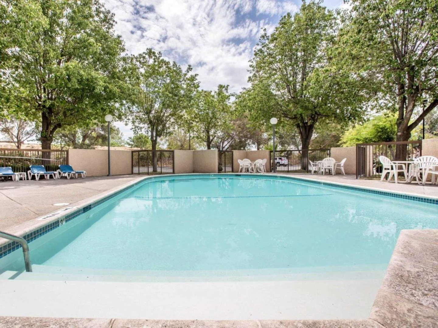 Fairfield Inn & Suites by Marriott Bakersfield Central