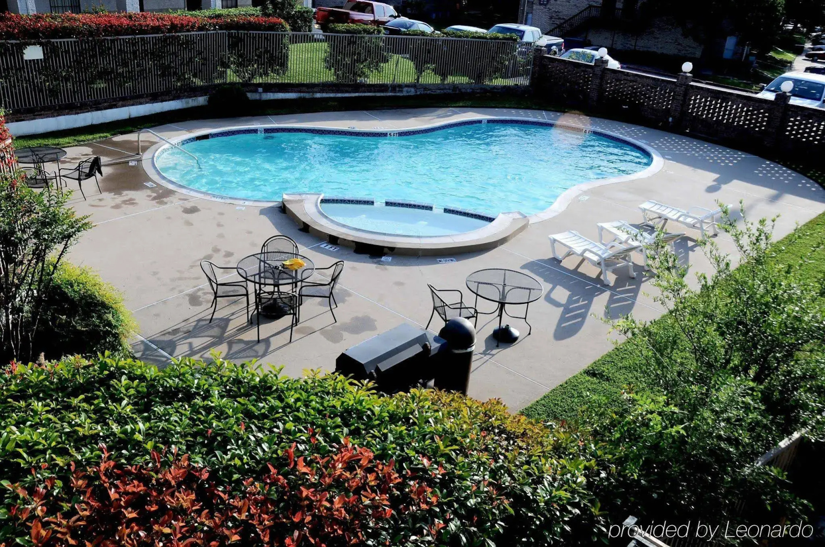 Economy Inn & Suites