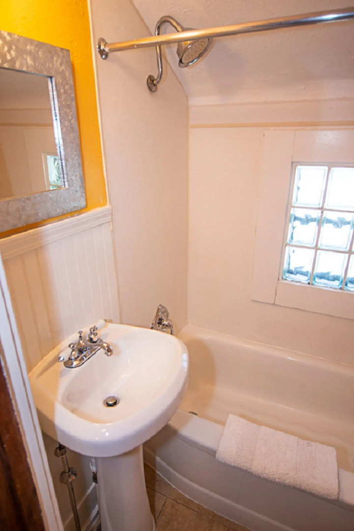 Serendipity Resort & Suites