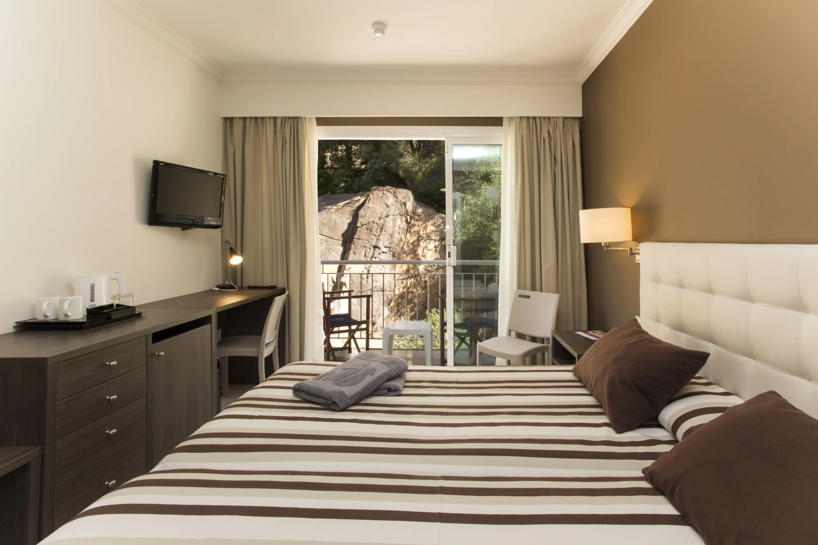 Minura Hotel Cala Galdana & Apartamentos