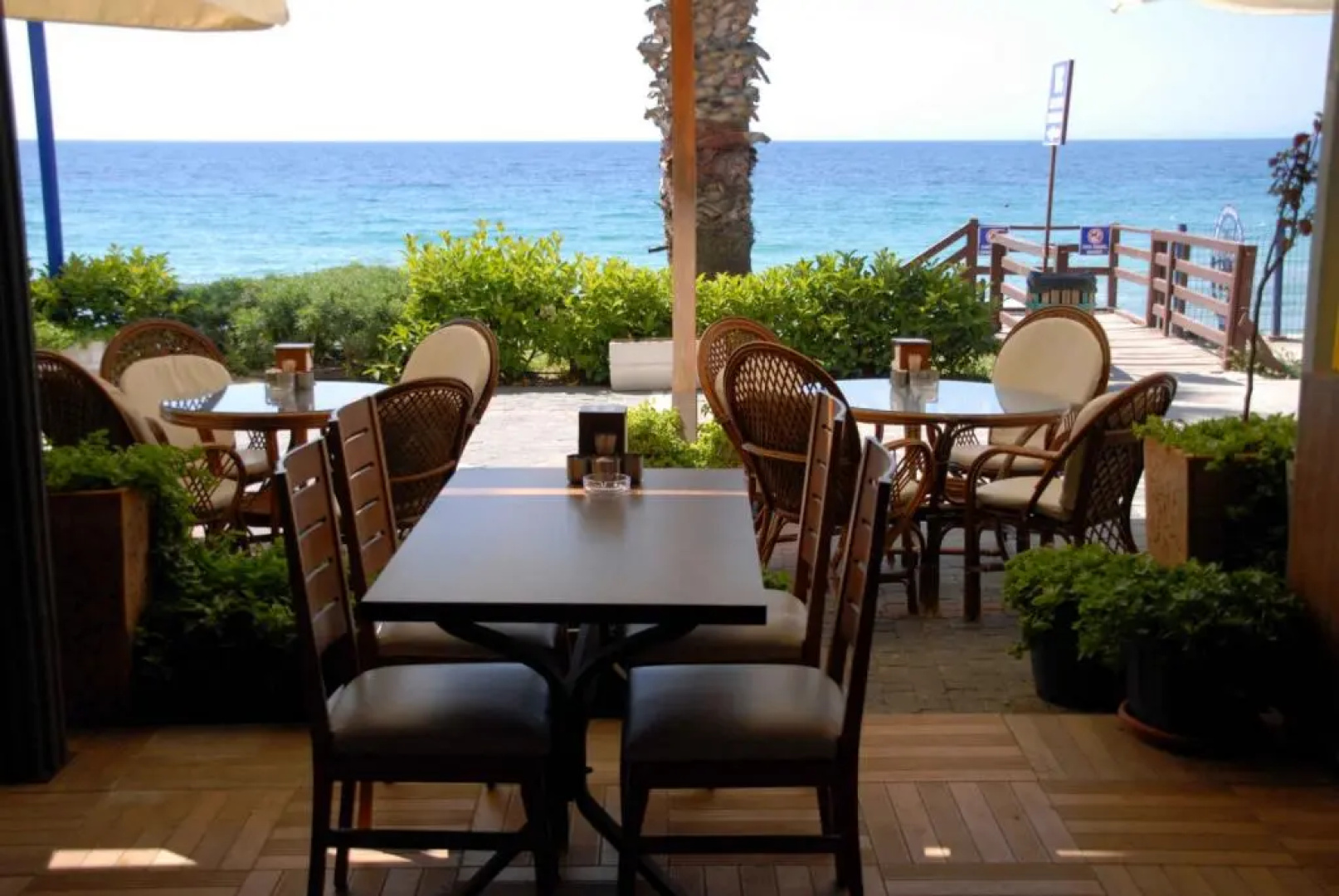 Sunday Beach Hotel