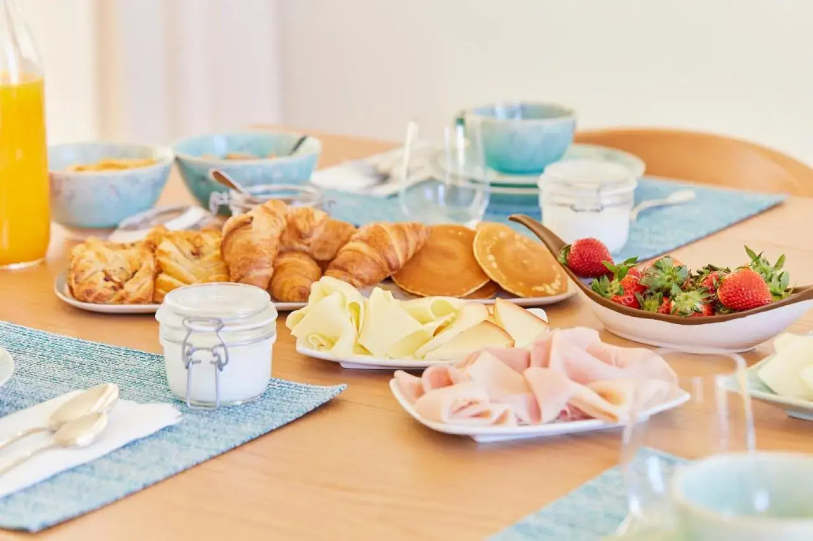 White Shell Beach Villas