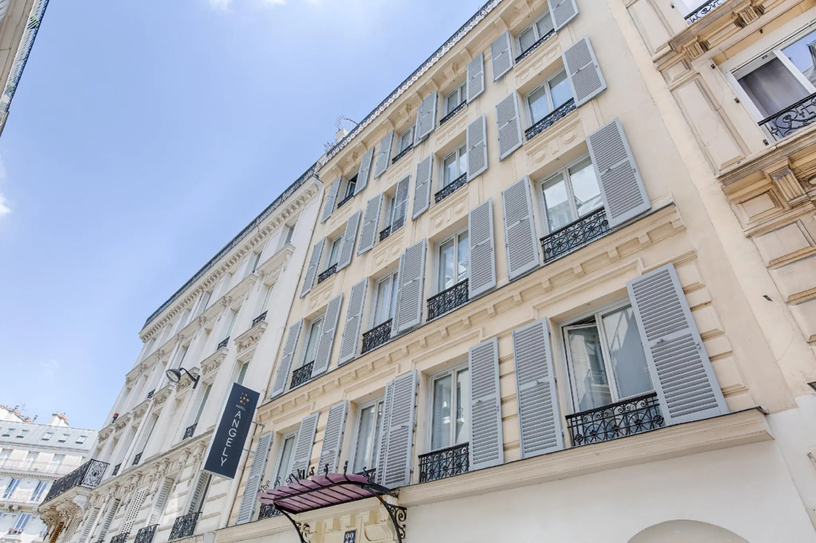 Alberts Hotel (ex Angely)