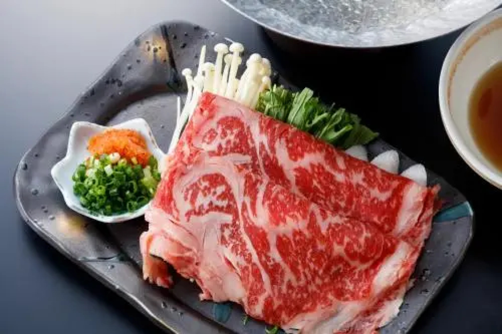 Plum Irregularity Inn Bush Warbler Bower