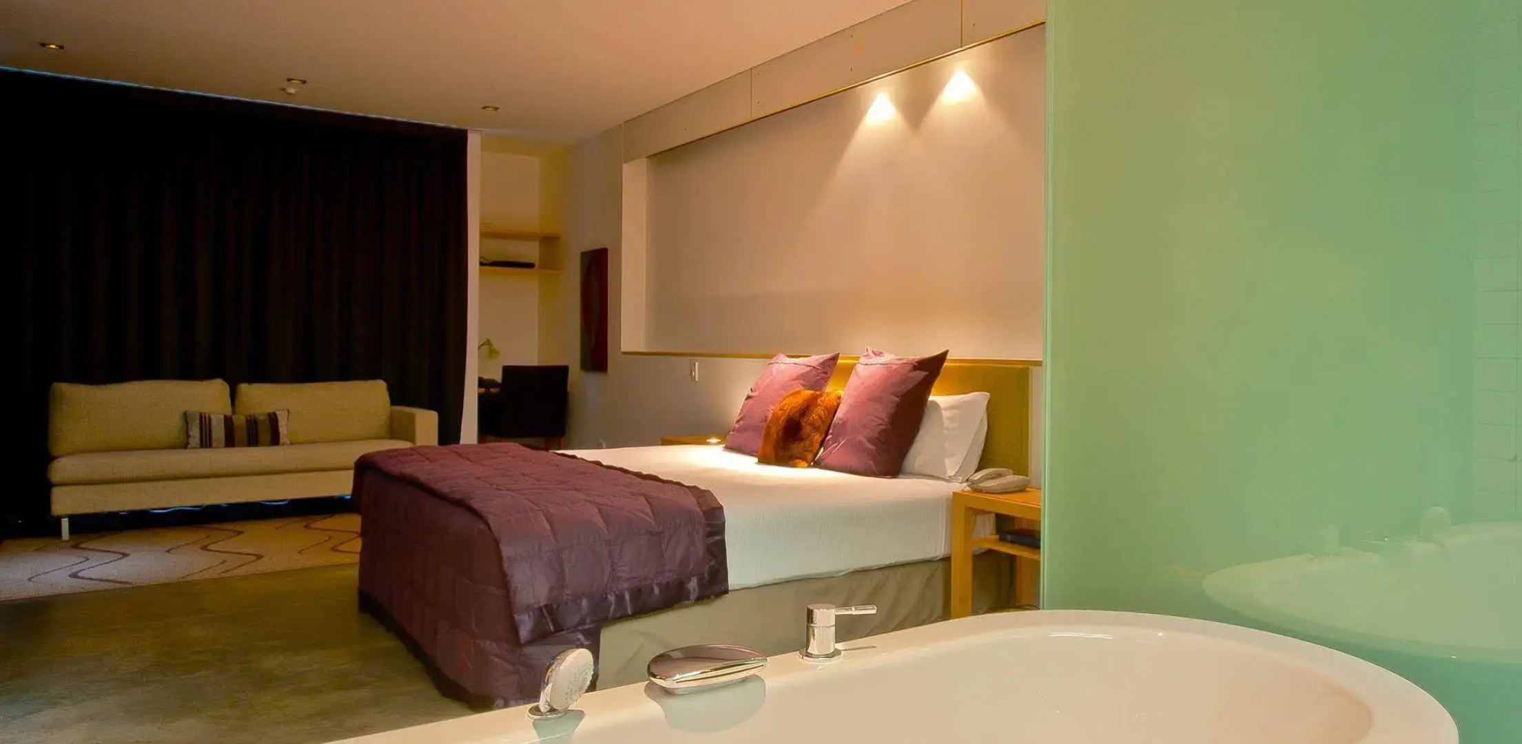 The Arrow Private Hotel