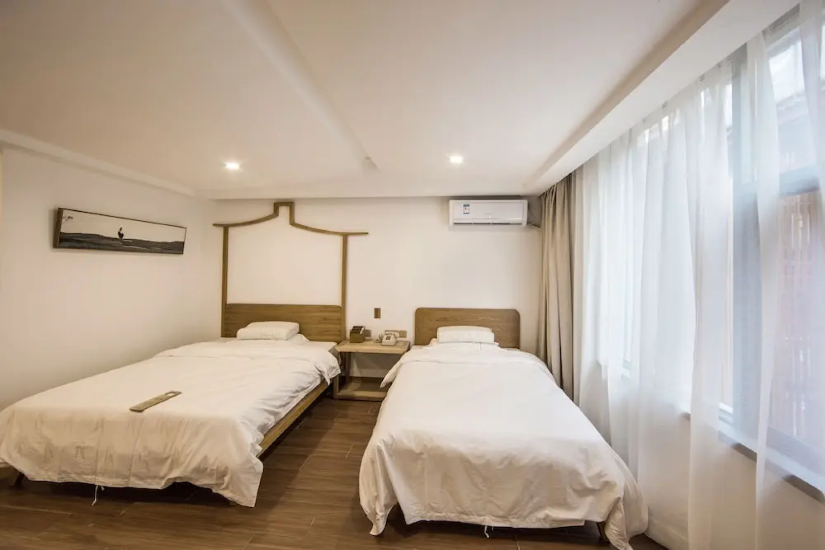 Wuyishan Old Street Hill Lodge
