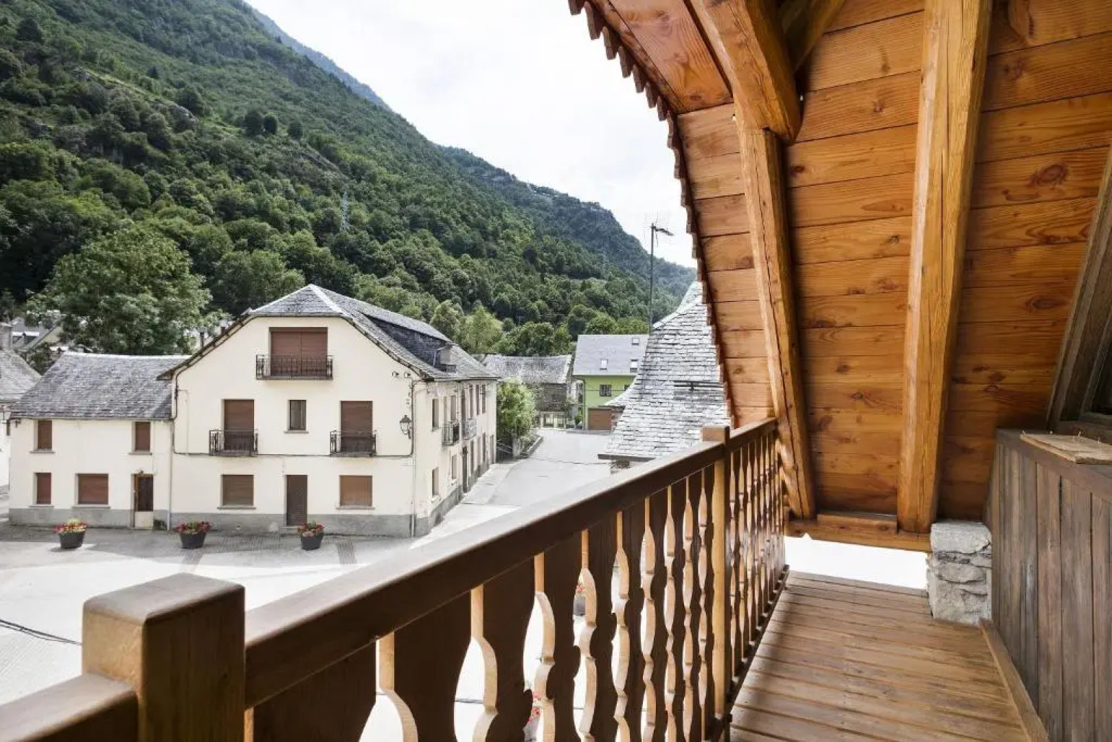 Luderna - Casa Les er Haro