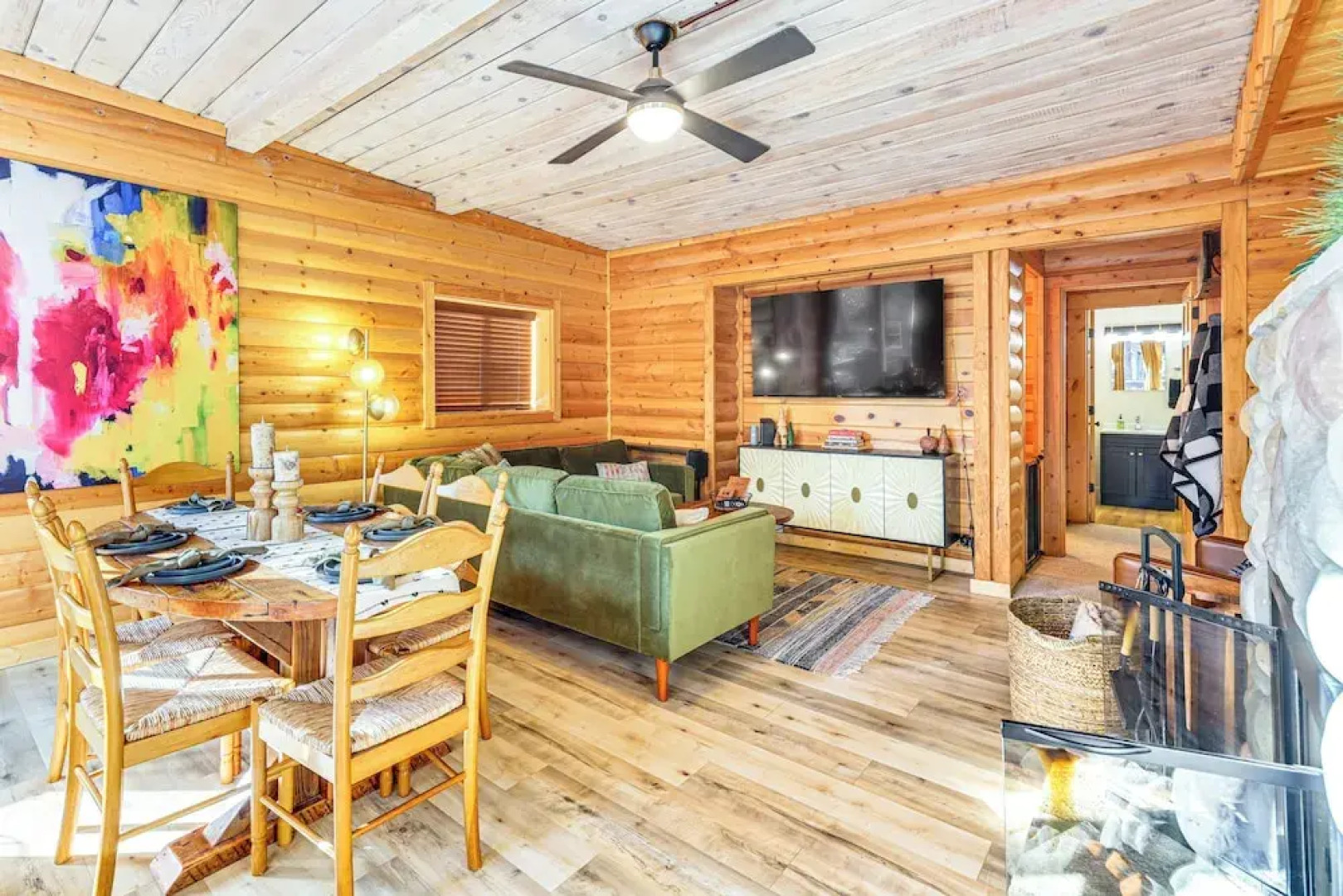 Walk to Golf, Lake: Twain Harte Cabin w/ Fireplace