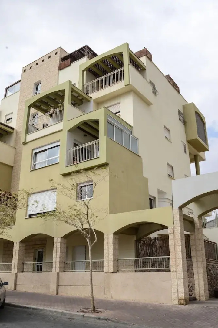 Zimmer-Eilat