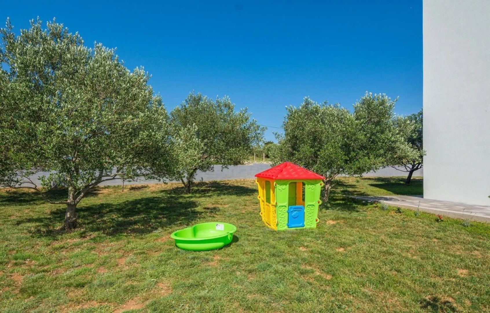 Awesome Home in Vrsi With 3 Bedrooms, Wifi and Outdoor Swimming Pool