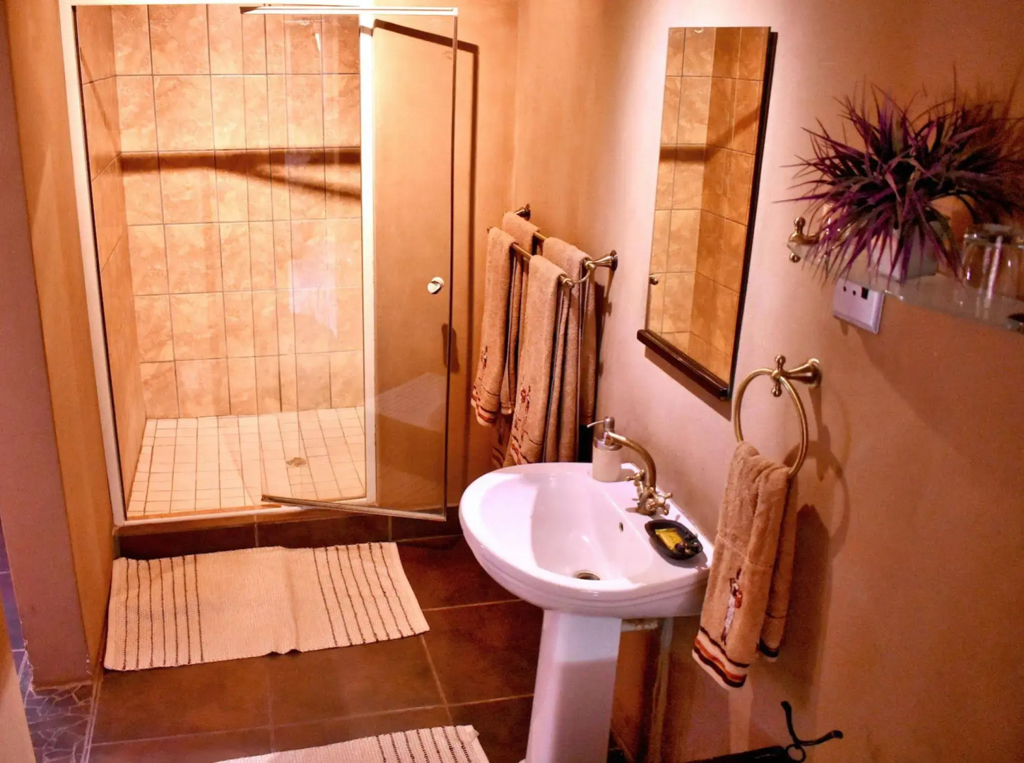 Solitaire Guest Farm