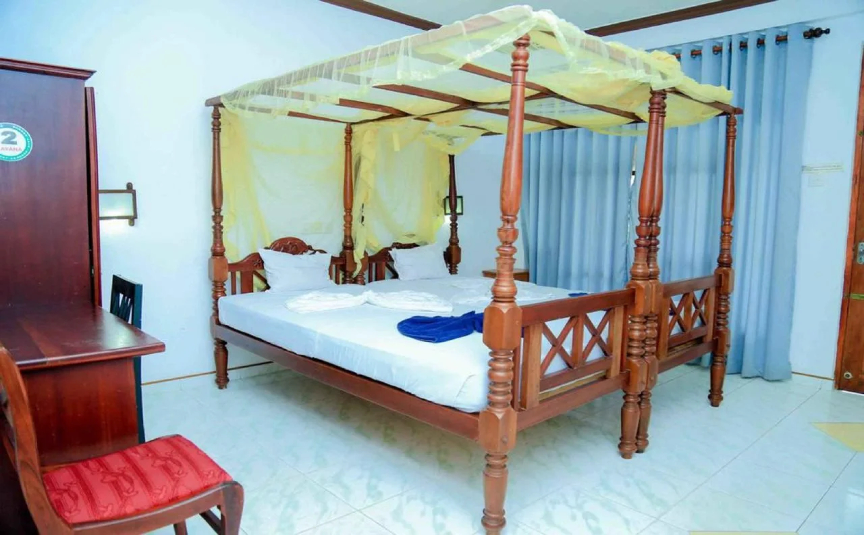 Gayana Hotel