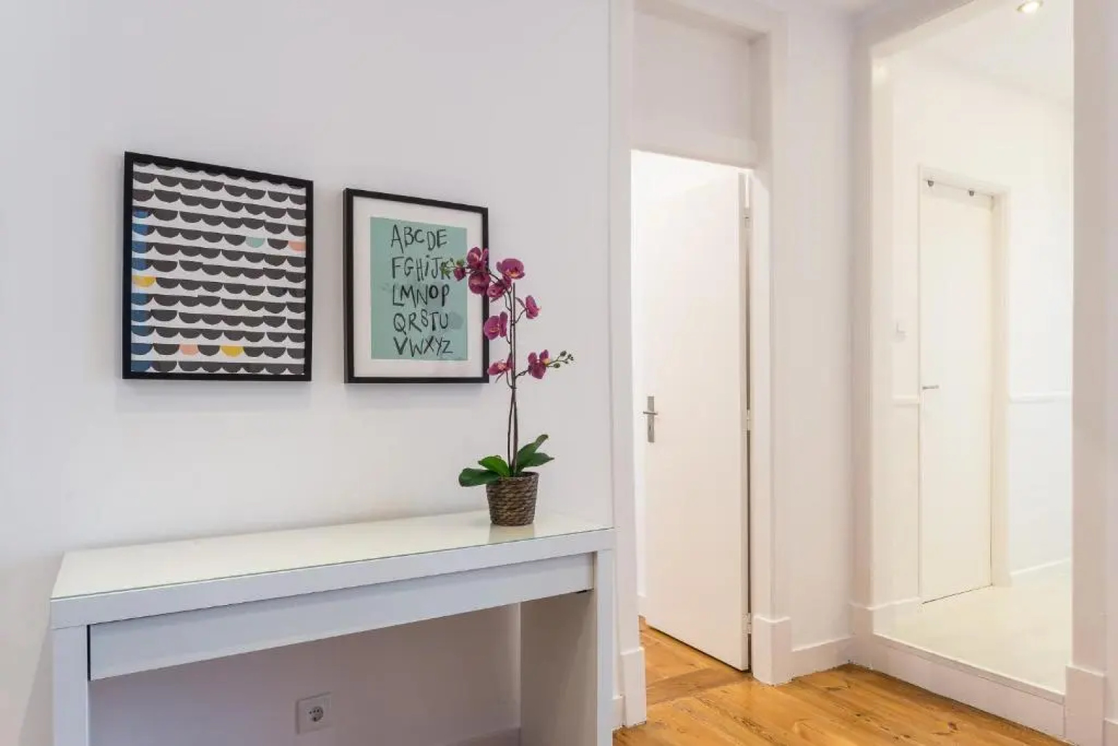 Three bedroom apartment in historical centre -Bairro Alto