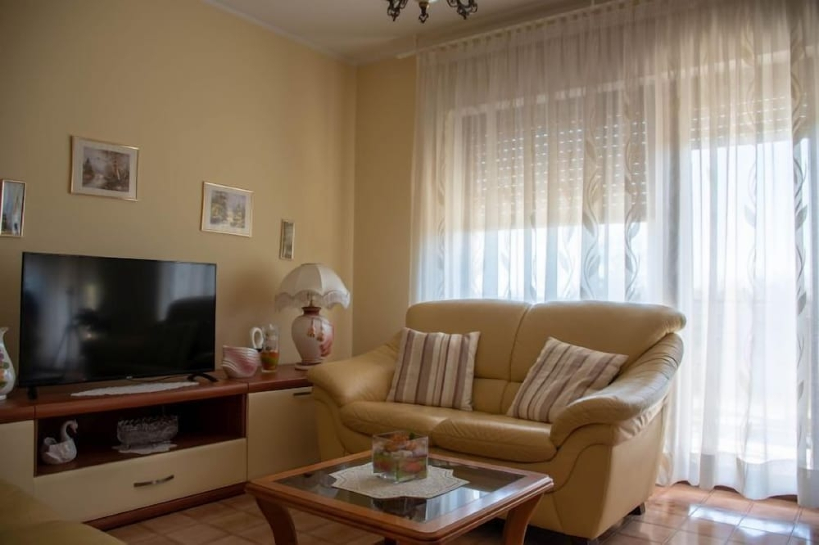 Three-bedroom Family apartment