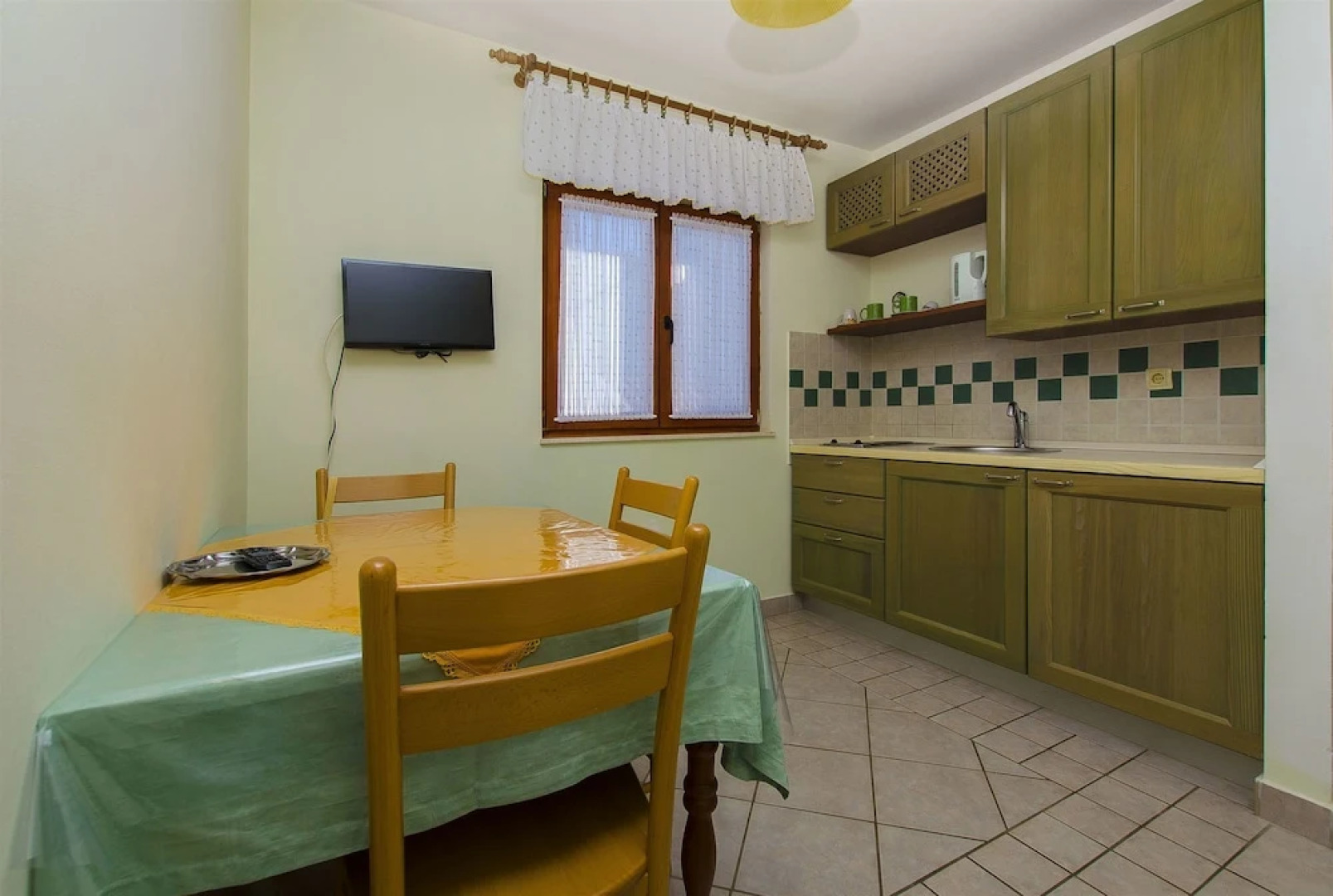 Apartments Toni Sea view