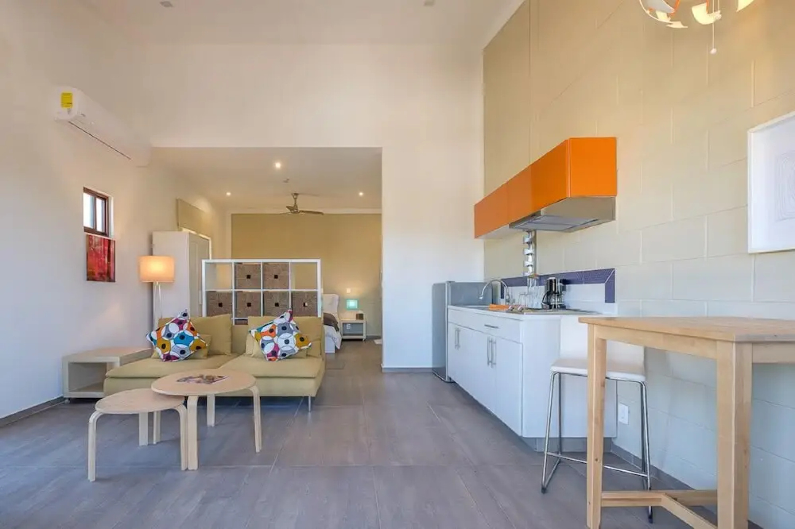 The Vibe Bed & Breakfast - Adults Only