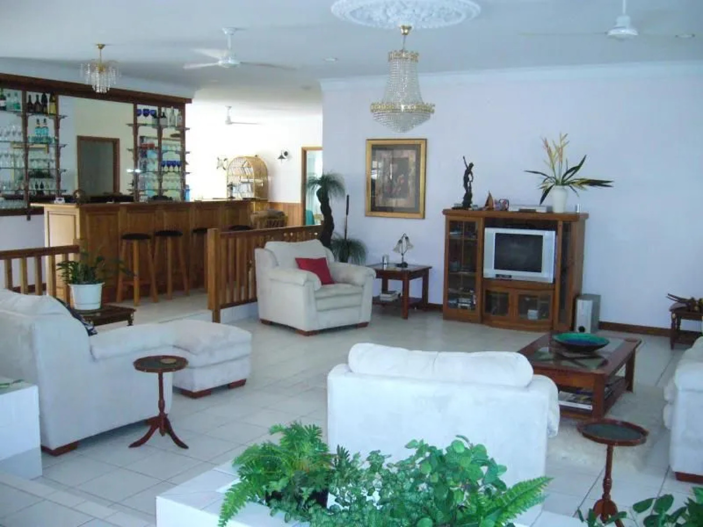 A Tropical Escape B&B