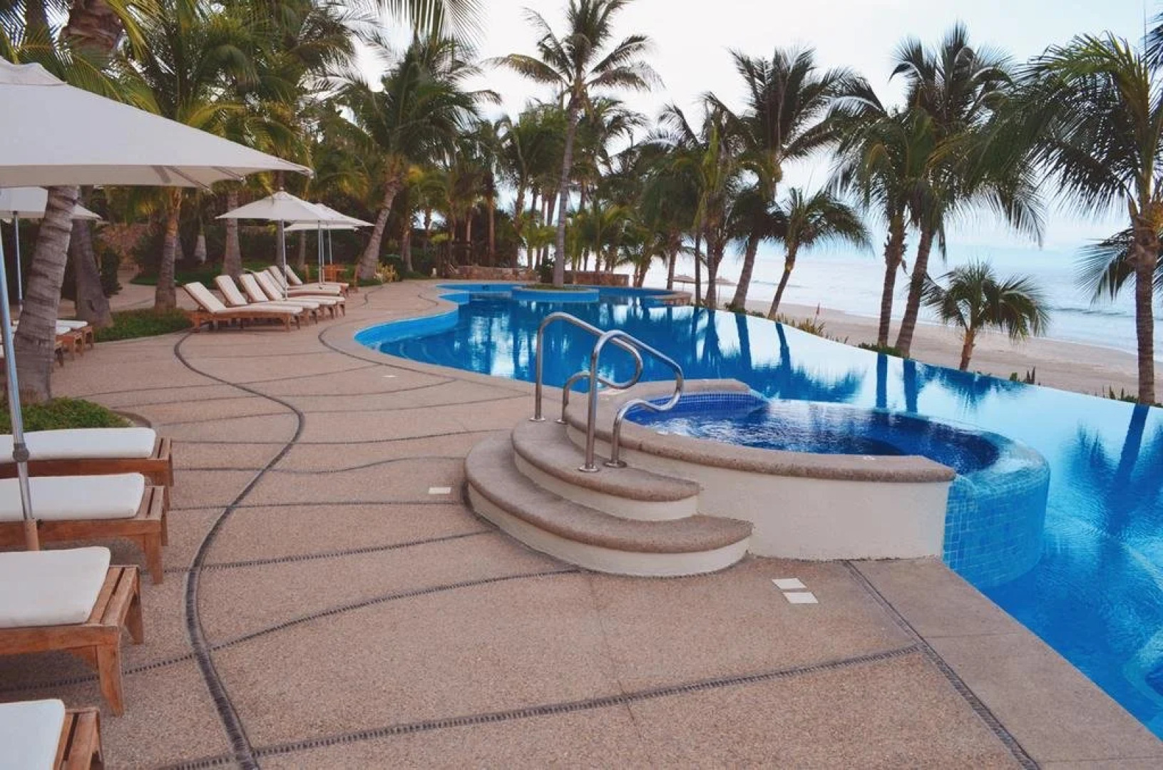 Los Veneros Resort Residences