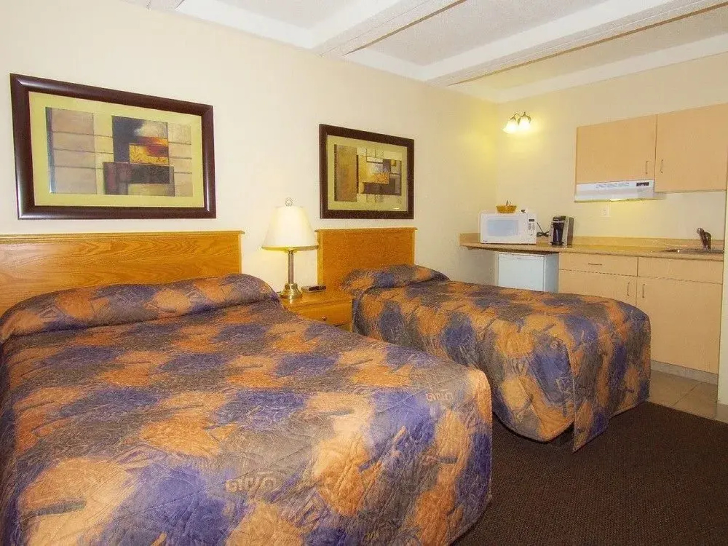 BCMInns Fort McMurray