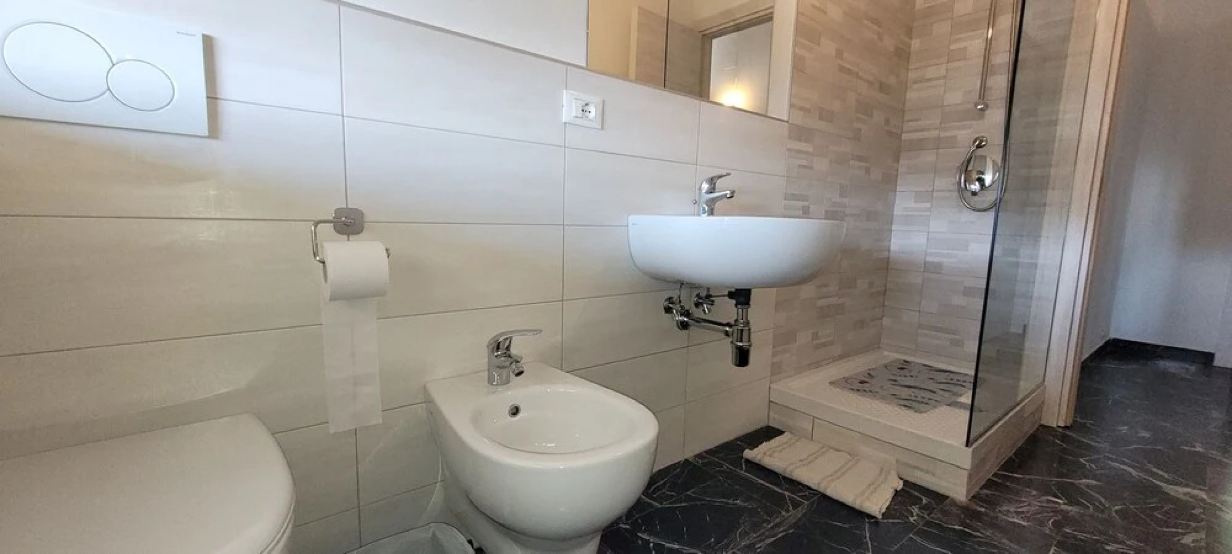 Trilocale Con Giardino Bonassola