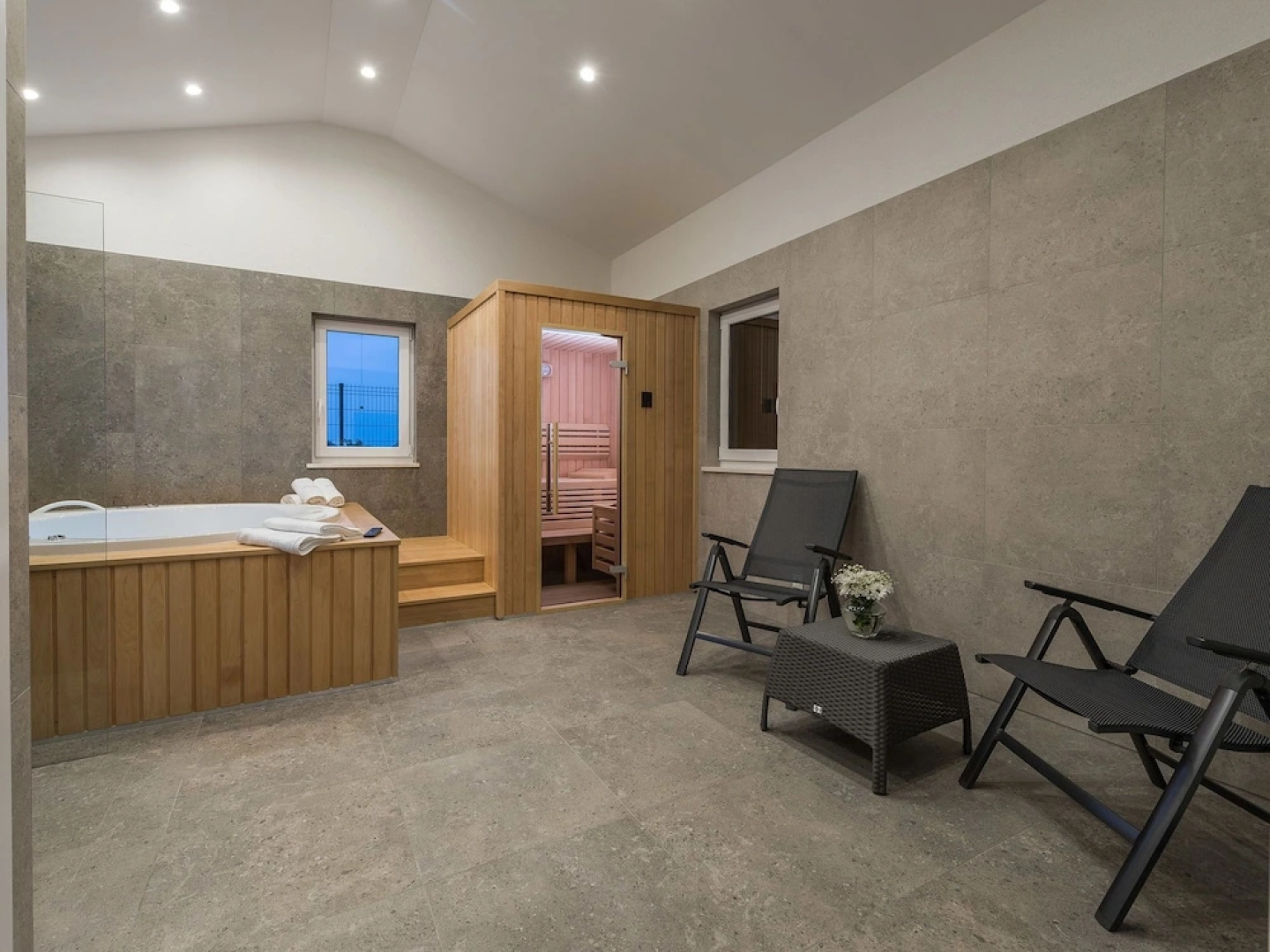 Fancy Villa in Gorica With Wellness Centre & Artistic Interiors