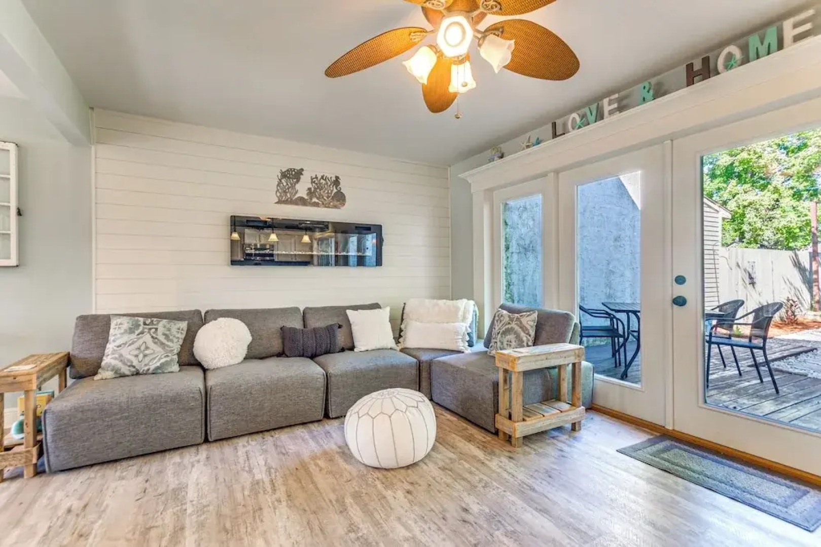 2 Private Outdoor Spaces: Gulf Breeze Townhome!