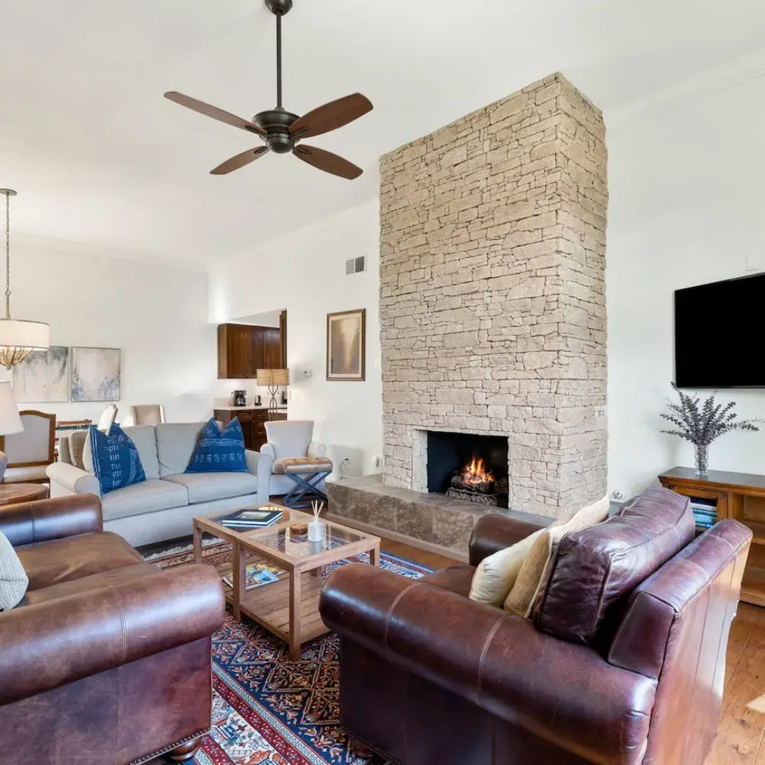 The Wells at Indian Wells - Free Golf Usage