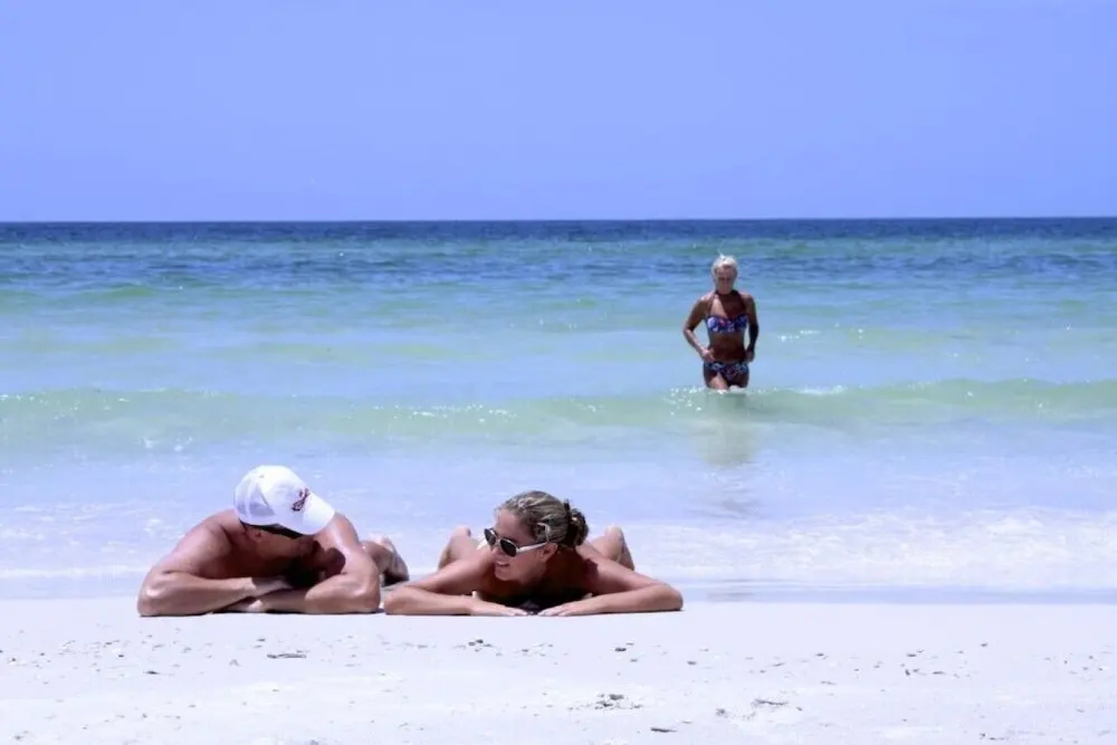 Beach Sands A 203 by Anna Maria