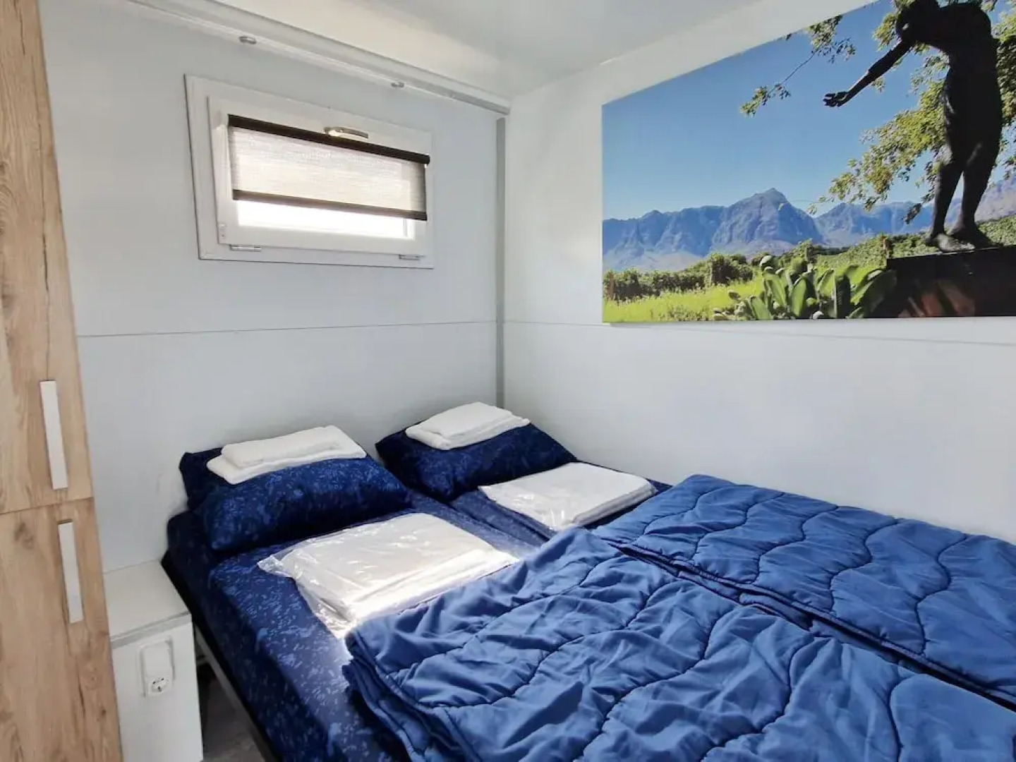 Water Lodge in Naarden With Marina Views