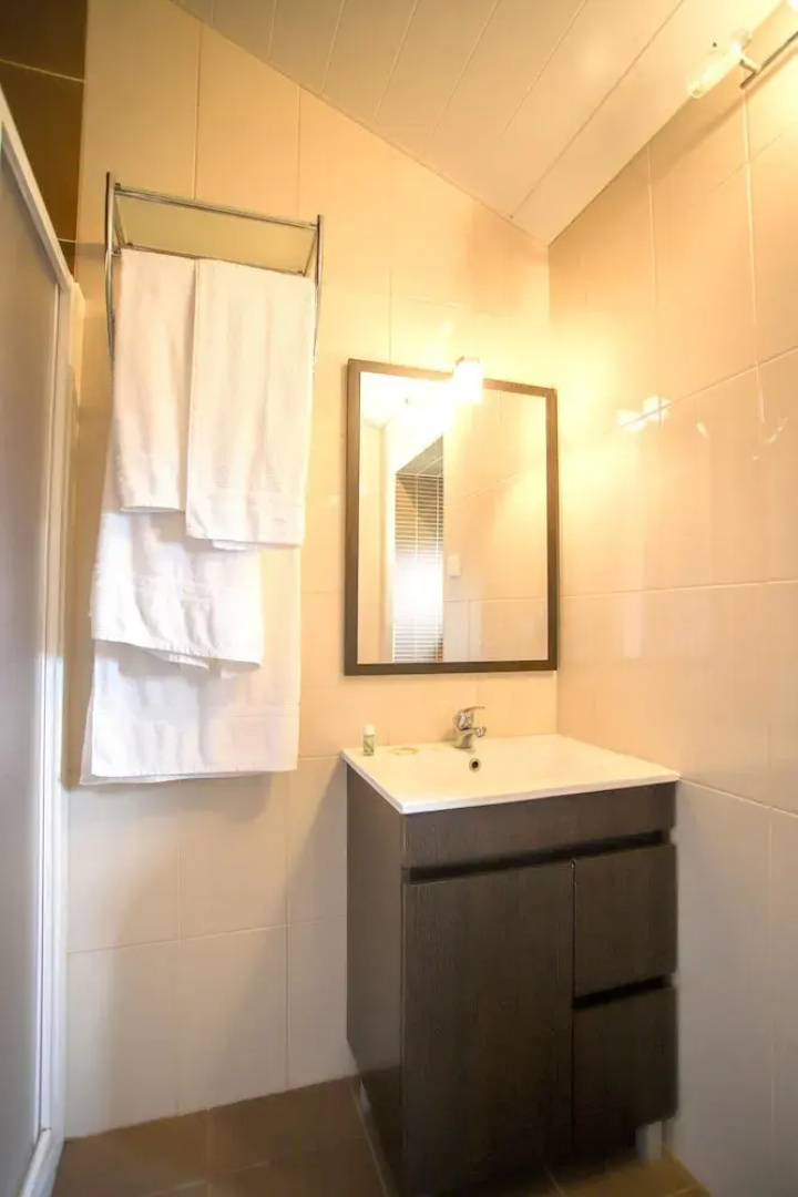 House With 2 Bedrooms in Sortelha, With Wonderful Mountain View, Furnished Terrace and Wifi - 200 km From the Beach