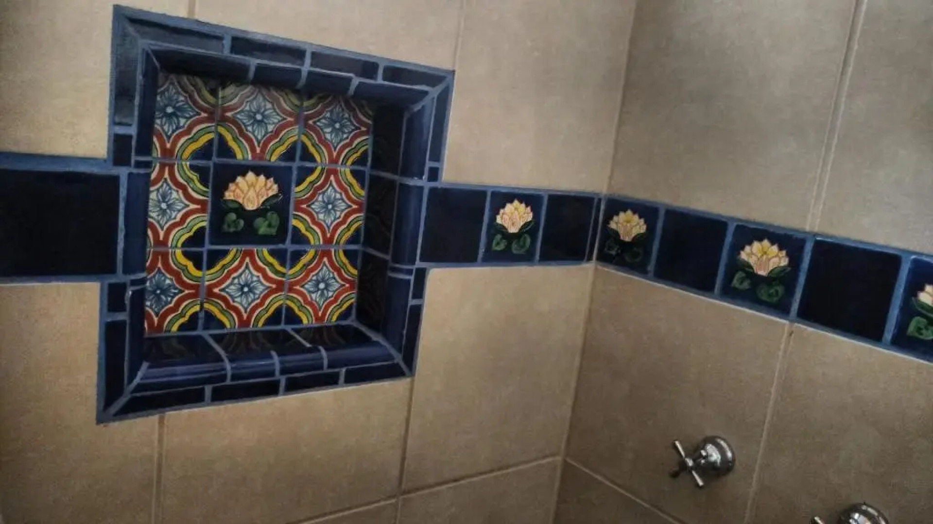 Vinophiliac Bed & Breakfast