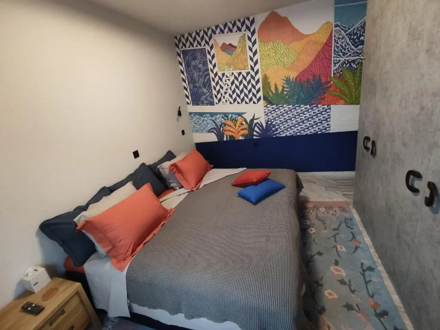 Sandy's Superior Suite