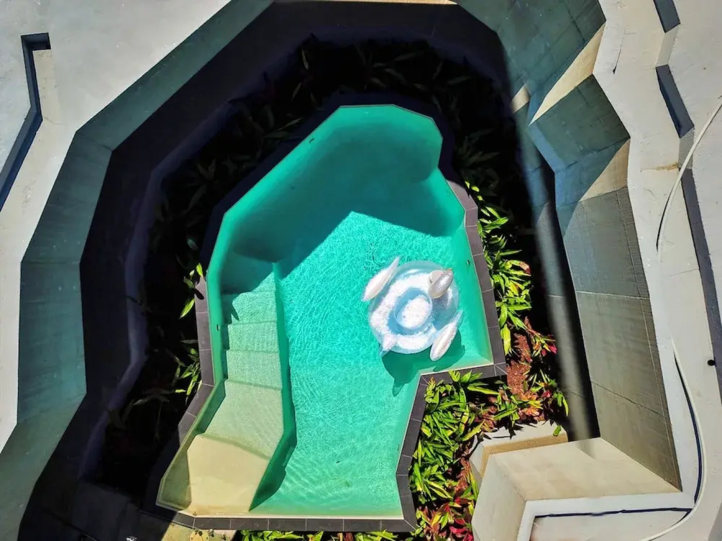 Alkira Award Winning Luxury Holiday Home