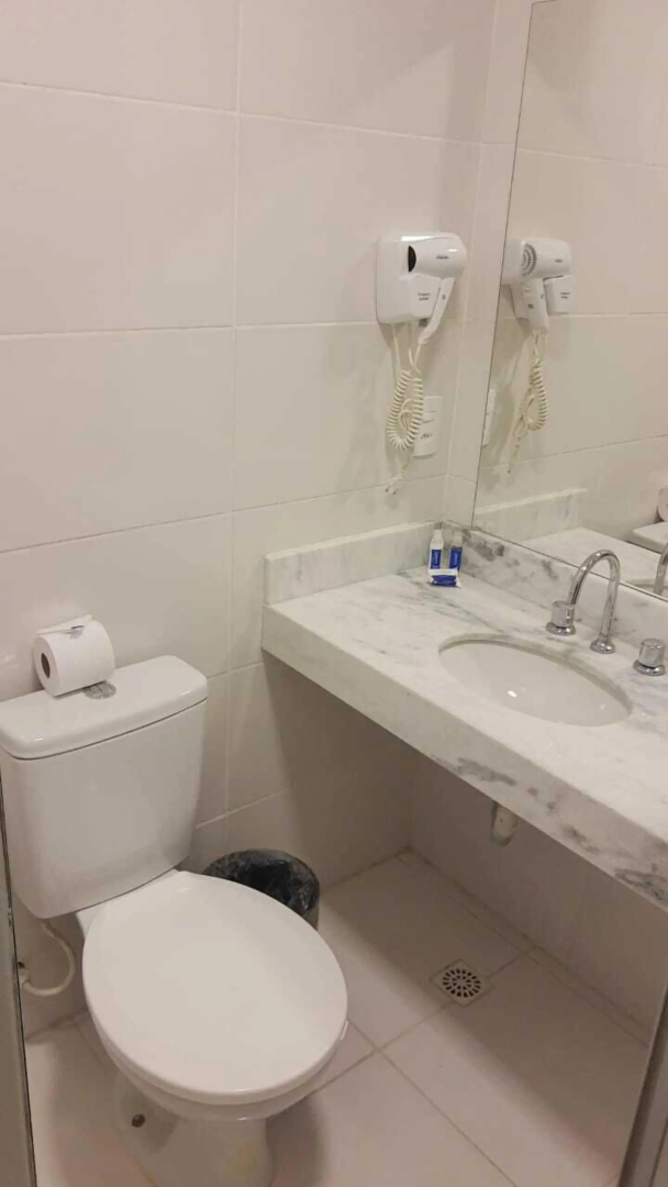 Rexton Hotel