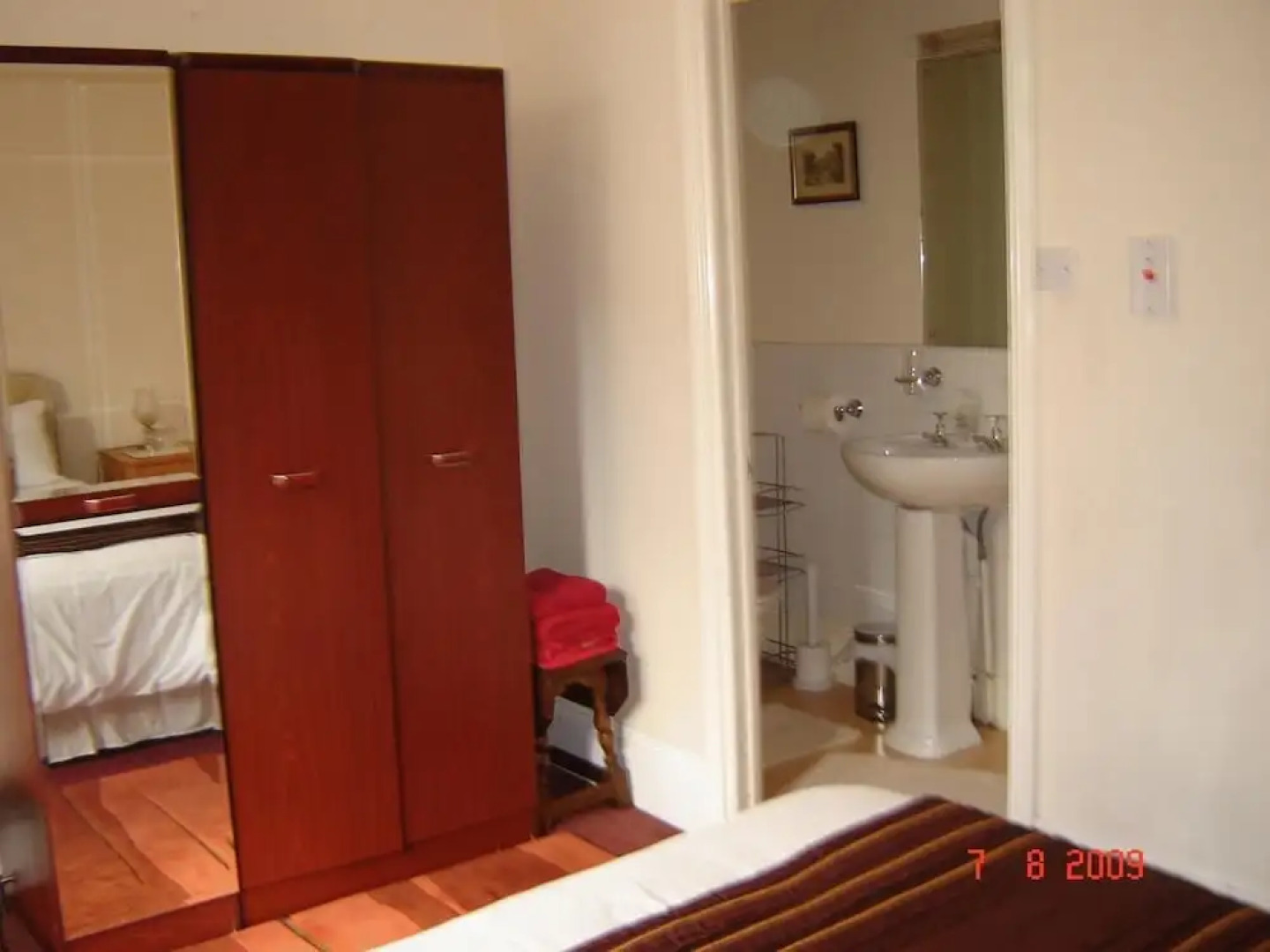 White House View Guest House