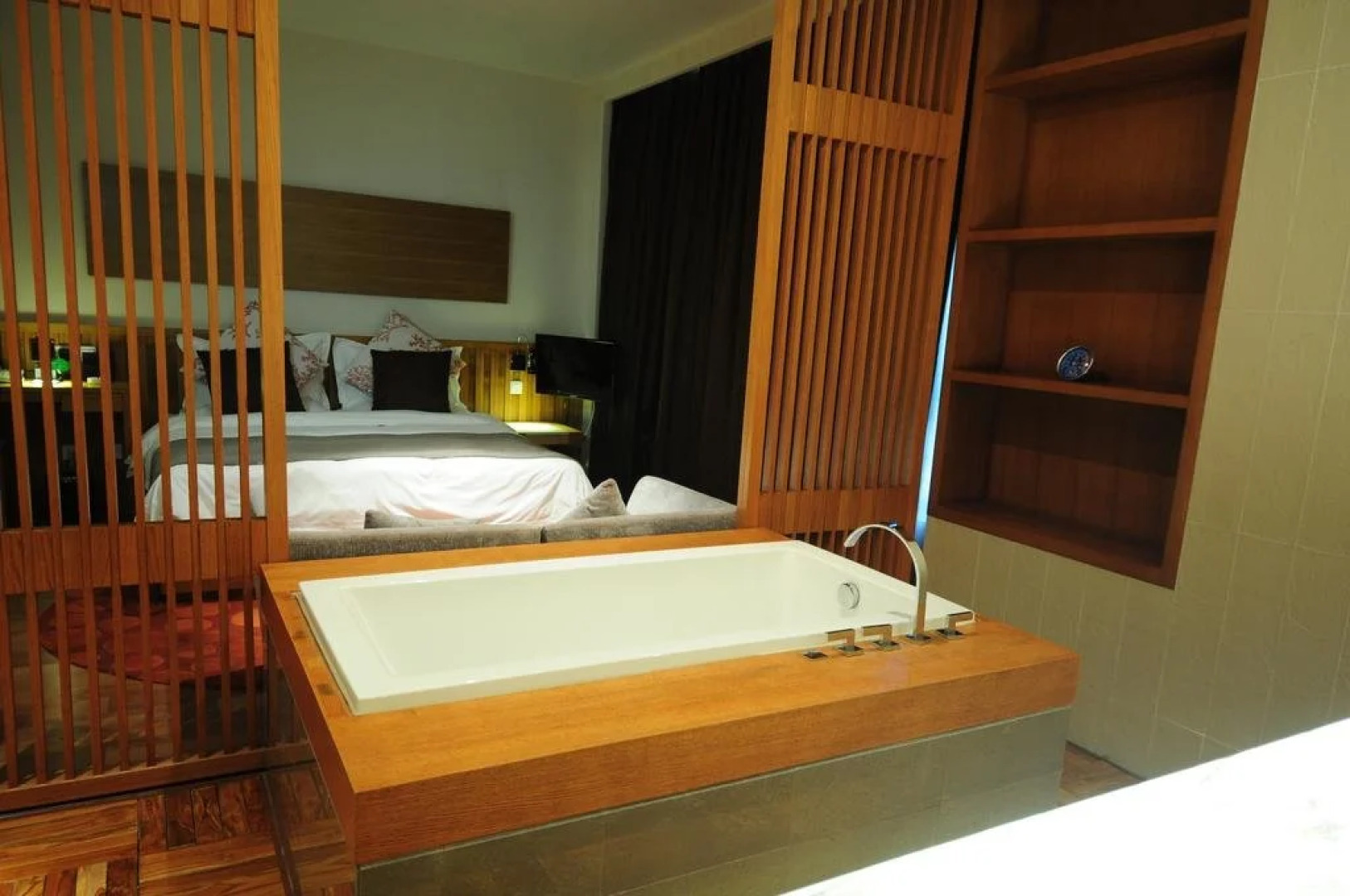 Chongli Tang Inn Hot Spring Holiday Hotel