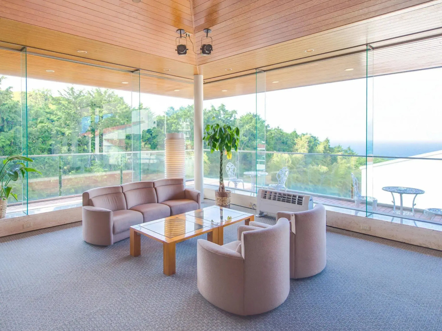 Livemax Resort Itokawana