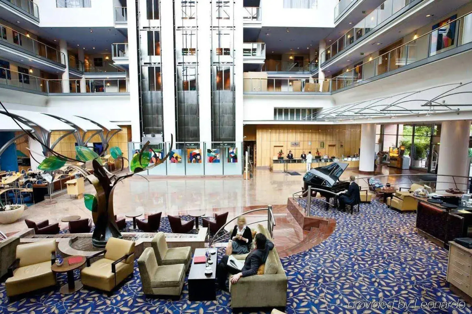 Hilton Frankfurt City Centre