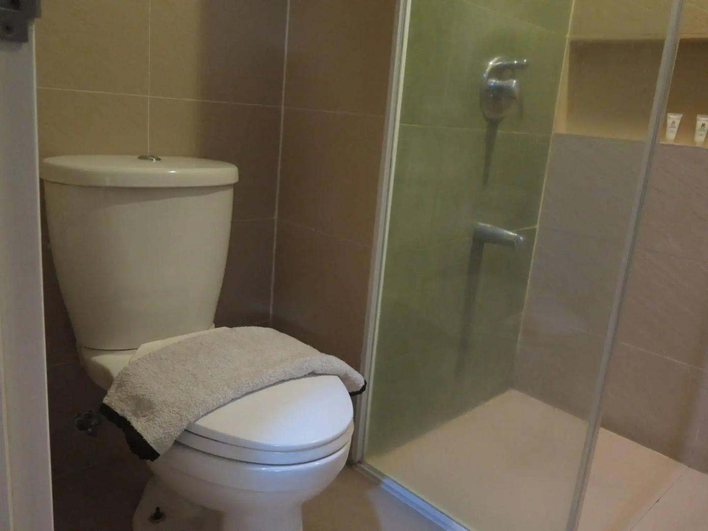 The Ritz Hotel at Garden Oases