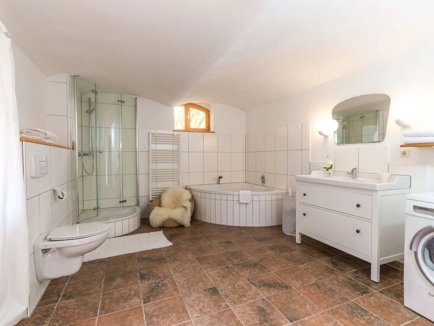 Cozy Holiday Home in Gürth With Private Garden