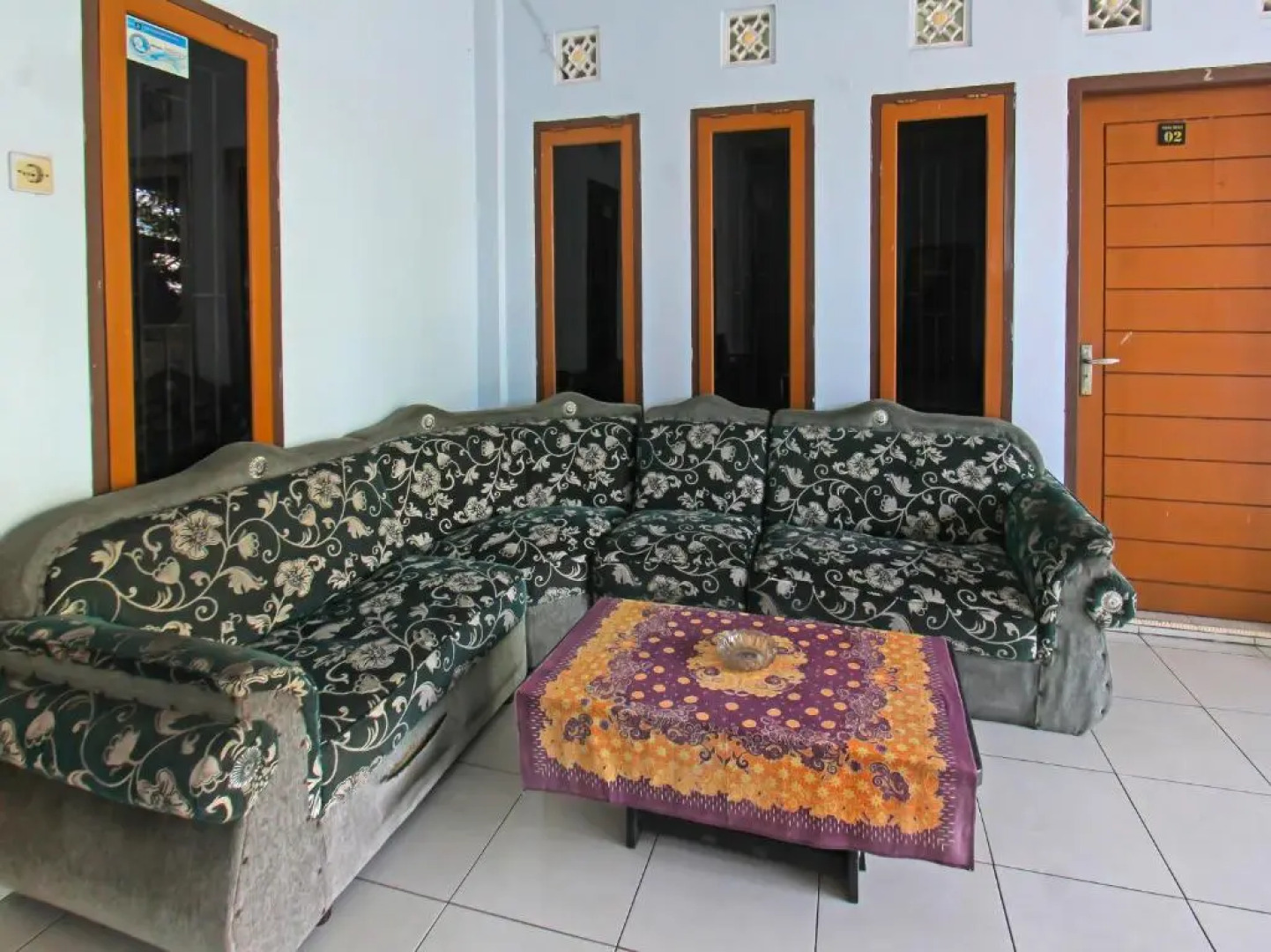 OYO 92095 Wisma Dhana Syariah