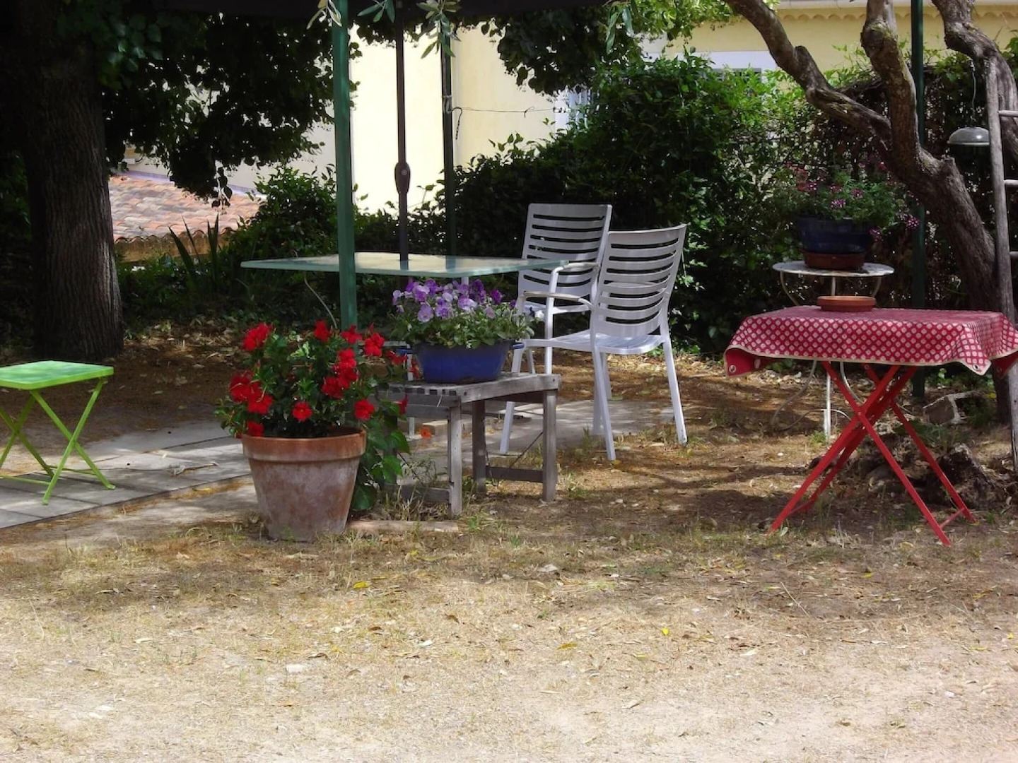 Apartment With one Bedroom in Les Arcs sur Argens, With Furnished Gard