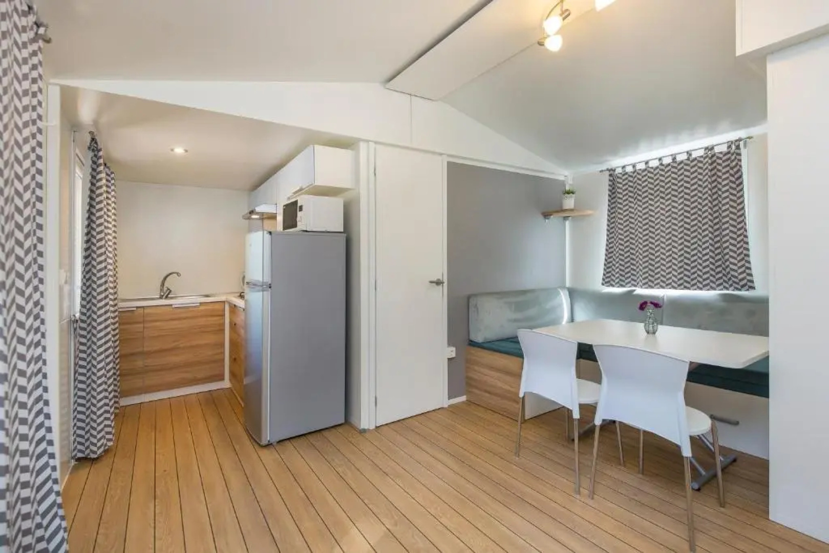 Albatross Mobile Homes on Camping Lanterna