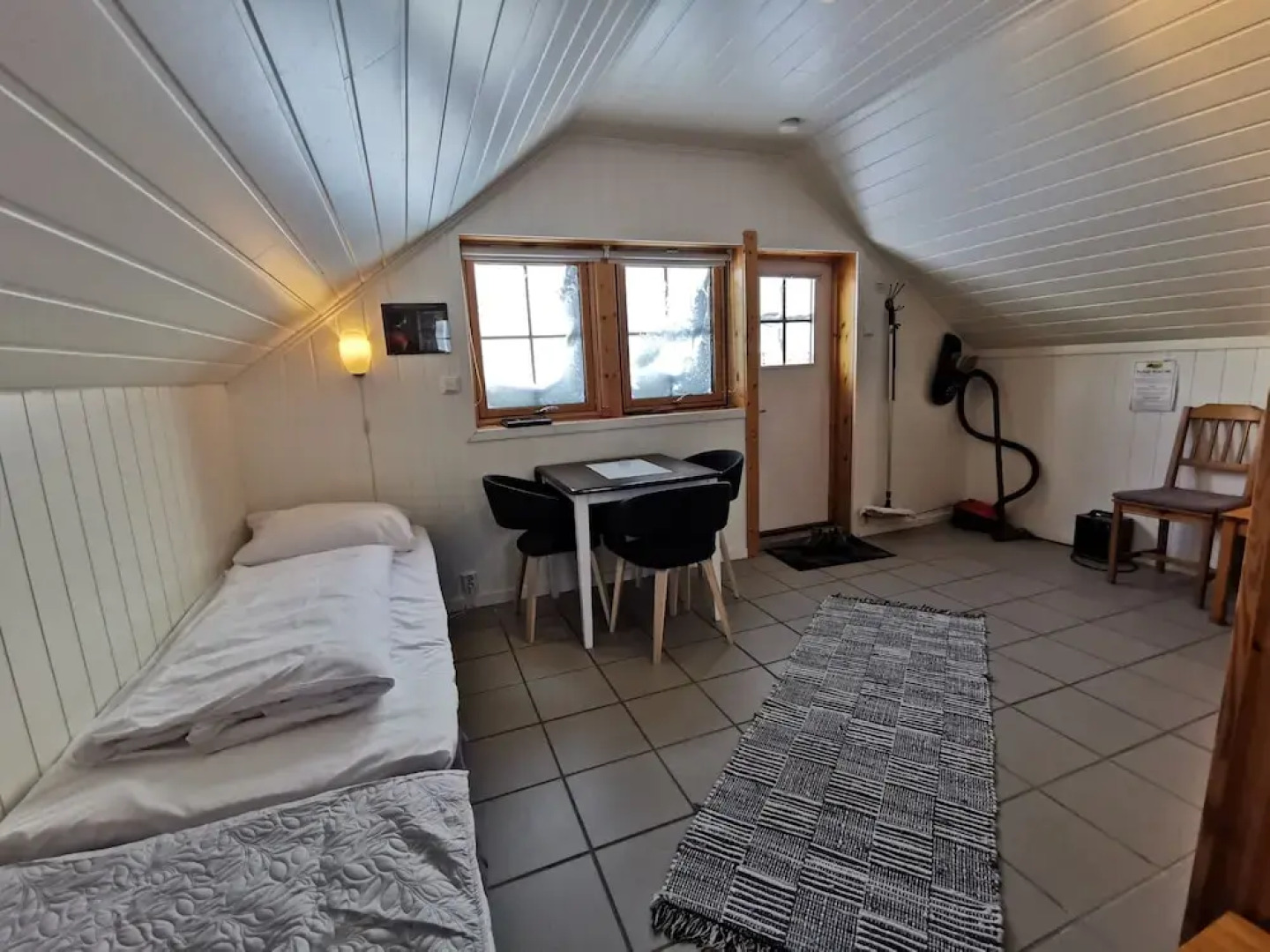 Midnattsol Rom Og Hytter