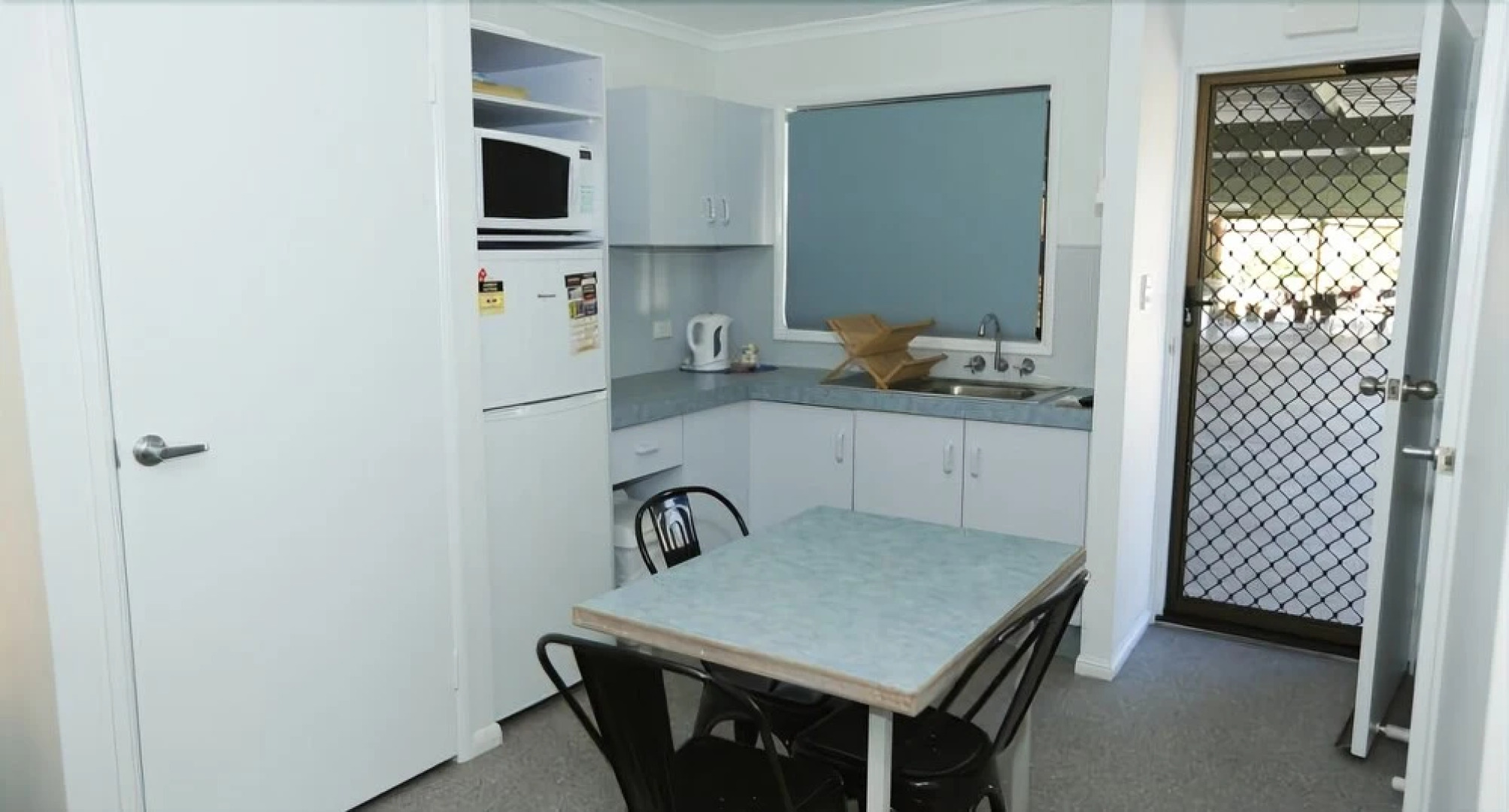 Beach n Reef Motel Self Contained Units