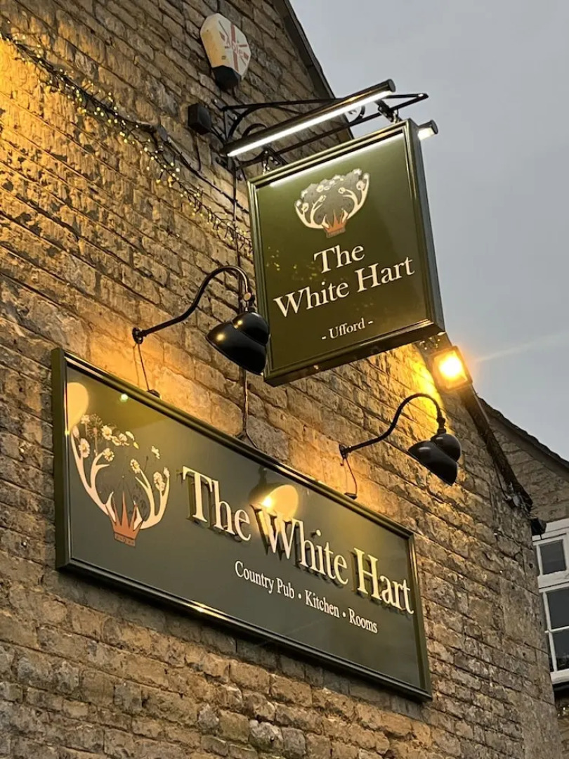 The White Hart